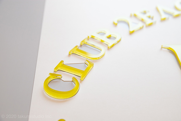 アクリル切り文字