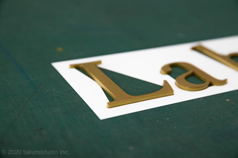 アクリル切り文字