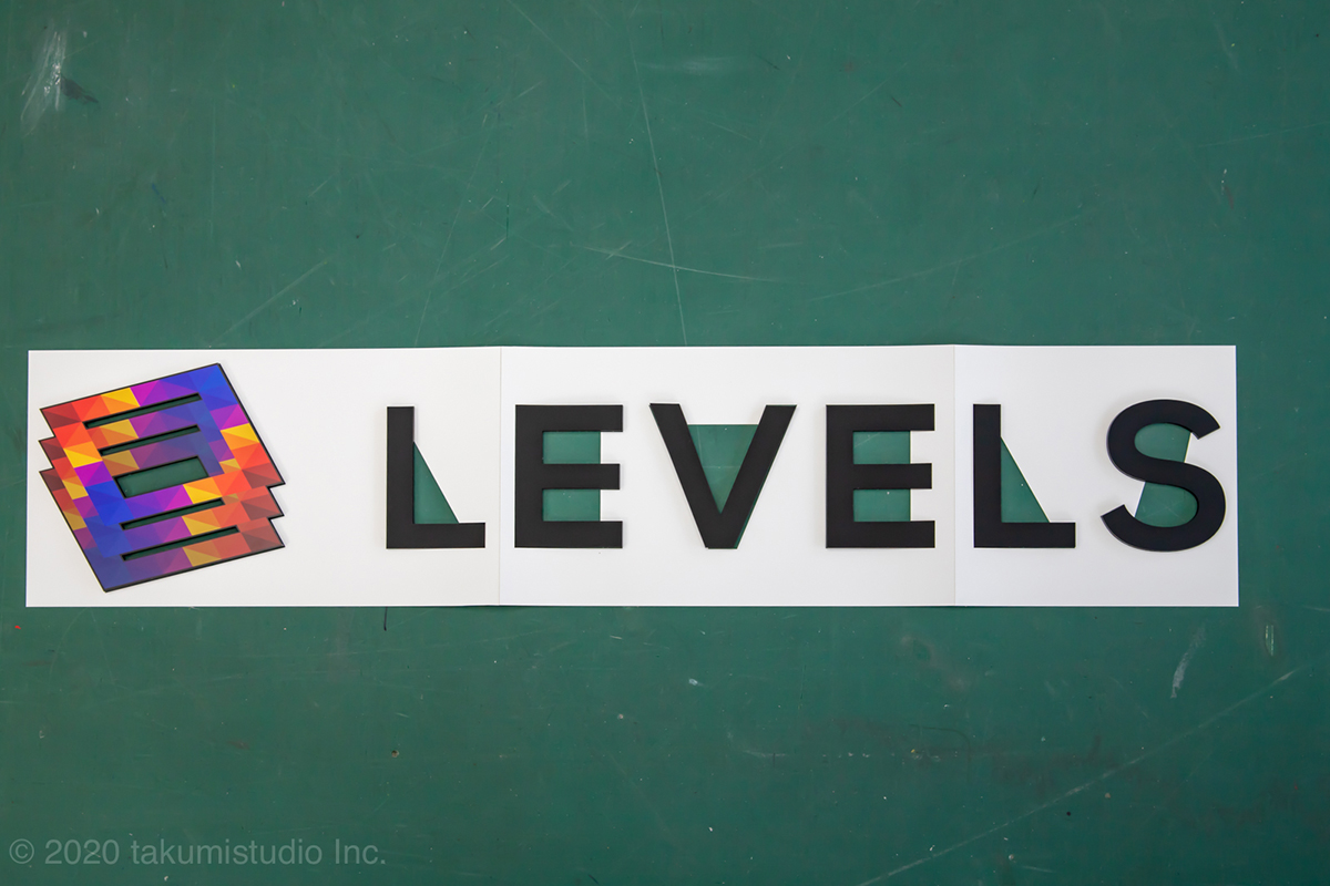 アクリル切り文字