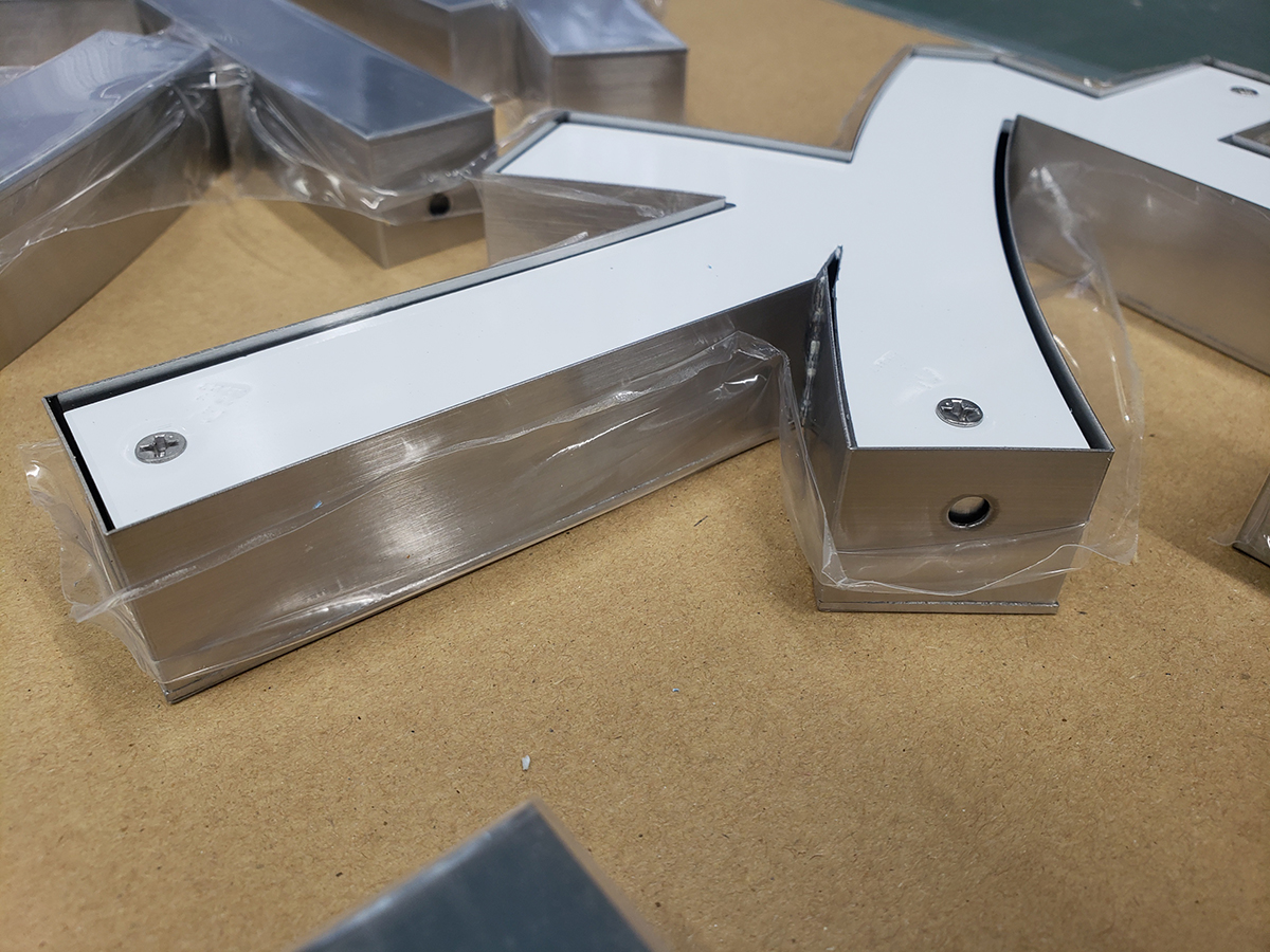 アングルピース