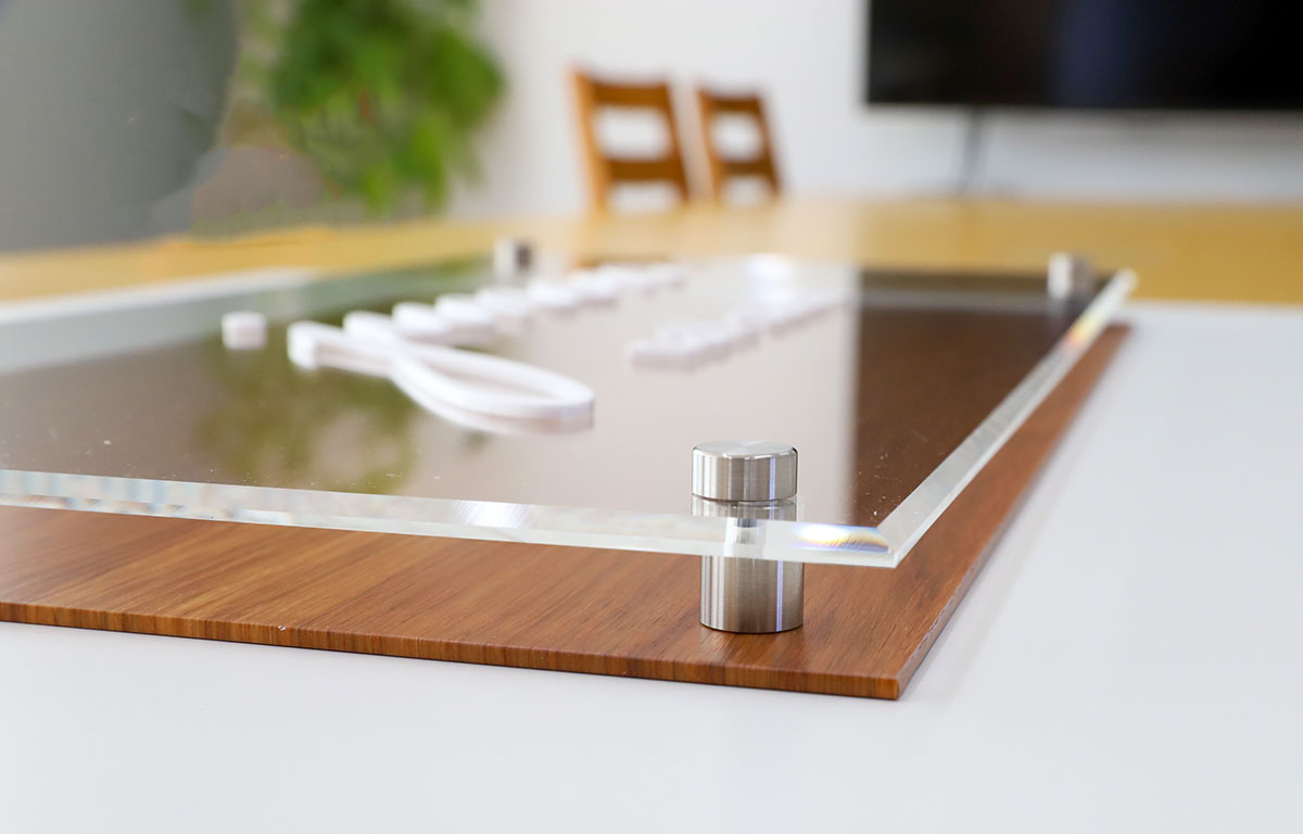 アクリル板 スペーサー