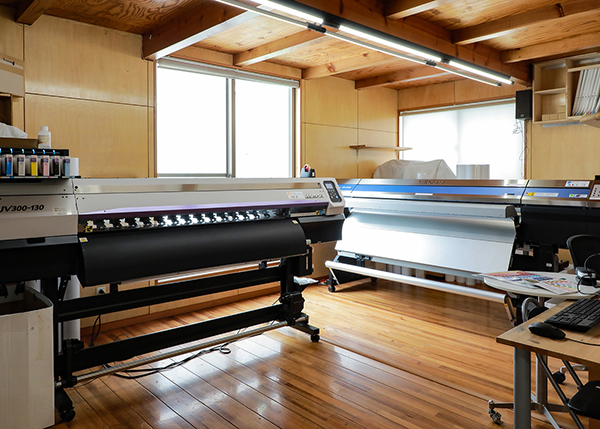 大型インクジェット印刷機